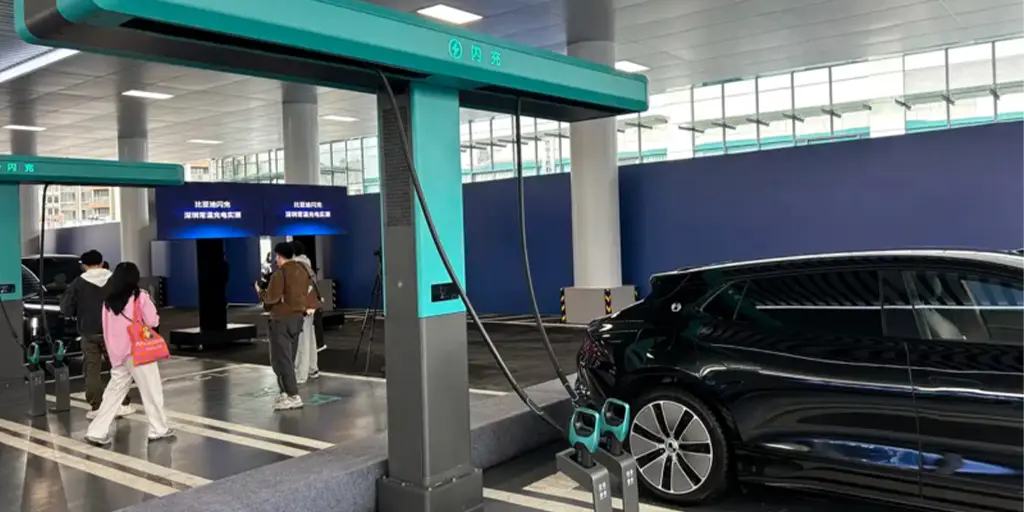 Cong nghe Pin Blade 2.0 BYD sac 5 phut